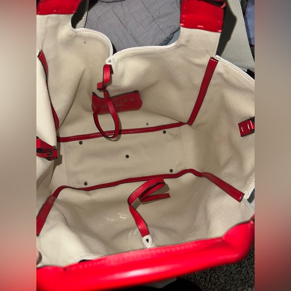 Valentino Garavani Cream and Red Tote Bag - Picture 2 of 6